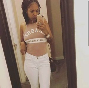 Meet your Posher, Stone